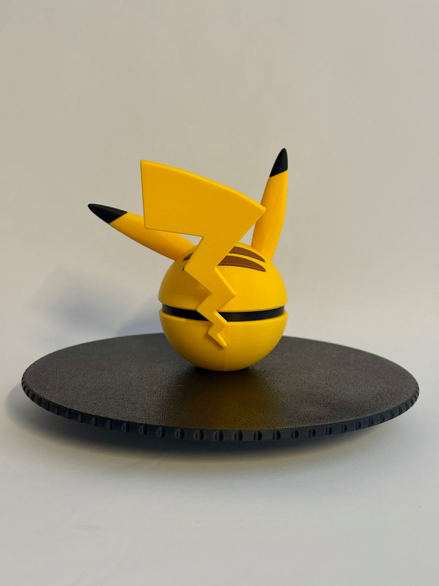 Pikachu Ball