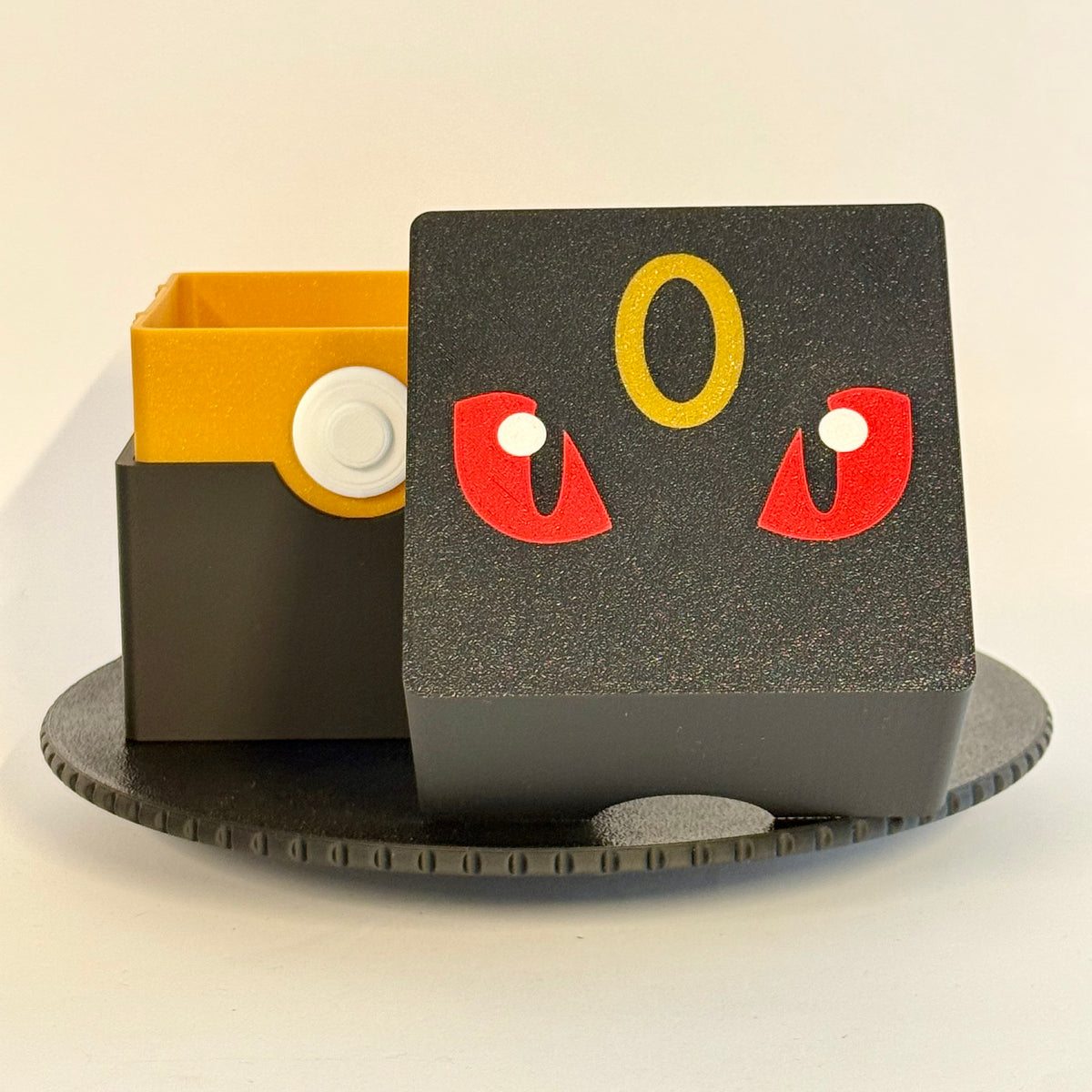Umbreon Deck Box